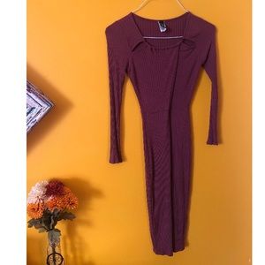 Longsleeve Keyhole Dress 🎀